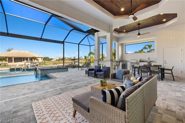 617 NW 39th AVE, Cape Coral, FL 33993