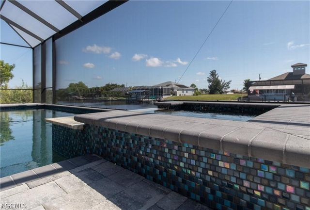 617 NW 39th AVE, Cape Coral, FL 33993