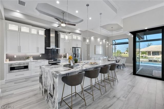 617 NW 39th AVE, Cape Coral, FL 33993