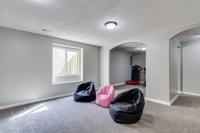 1251 E Village Estates, Park City, KS 67219