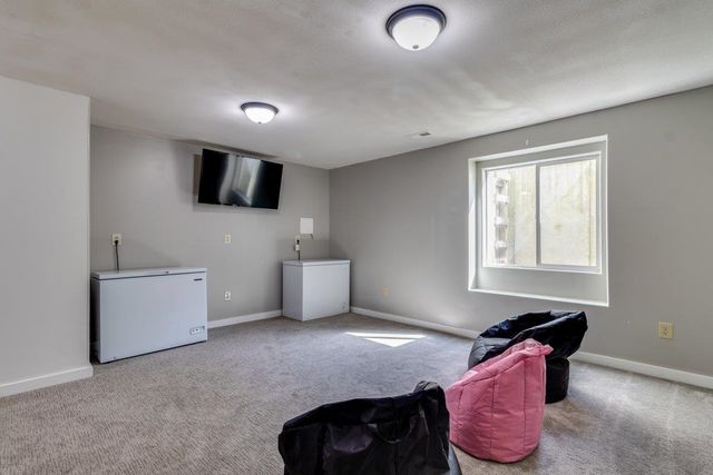 1251 E Village Estates, Park City, KS 67219