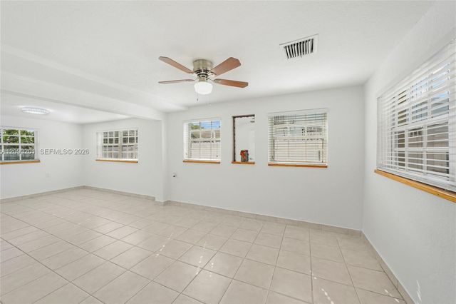 1250 W 34th Street, Hialeah, FL 33012