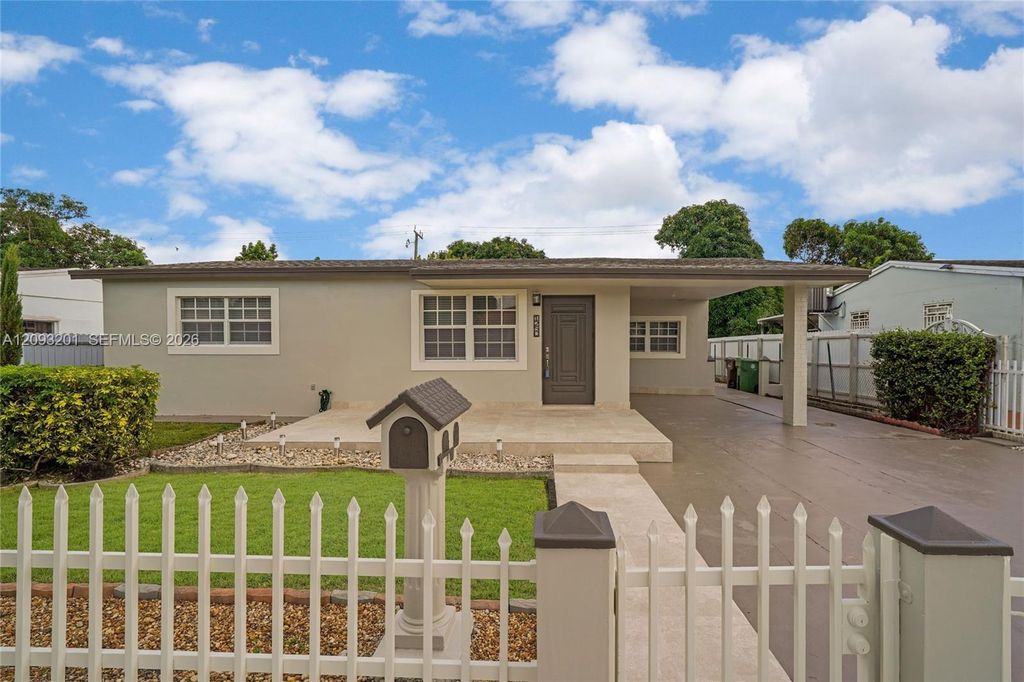 1250 W 34th Street, Hialeah, FL 33012