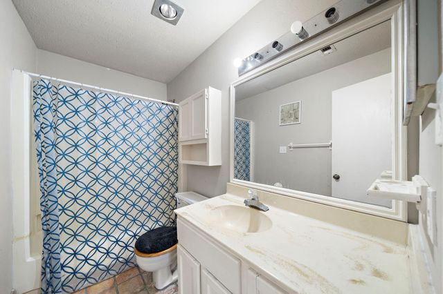 9527 Windswept Lane 9527, Houston, TX 77063