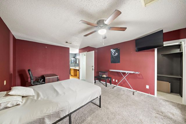 9527 Windswept Lane 9527, Houston, TX 77063