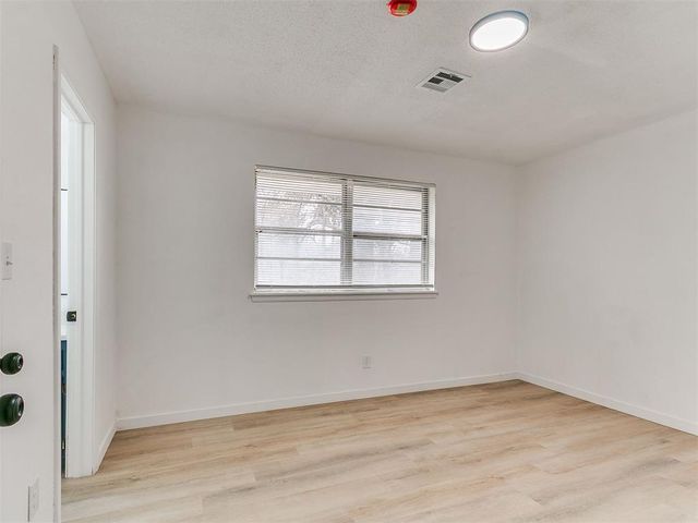 3701 Veterans Lane, Oklahoma City, OK 73115