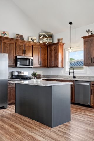 102 Castle St, Mcminnville, TN 37110