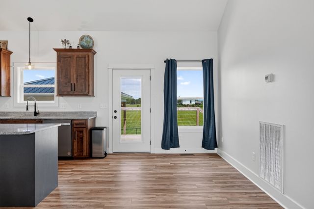 102 Castle St, Mcminnville, TN 37110