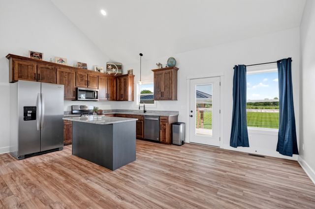 102 Castle St, Mcminnville, TN 37110