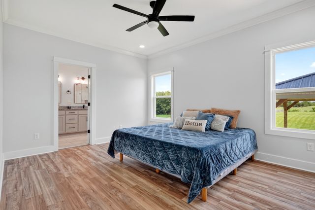 102 Castle St, Mcminnville, TN 37110