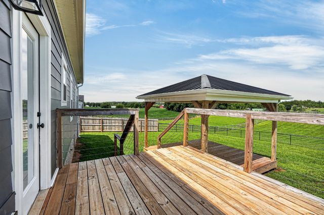 102 Castle St, Mcminnville, TN 37110