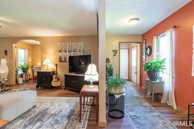 1106 W Countryside Lane, Bloomington, IN 47403