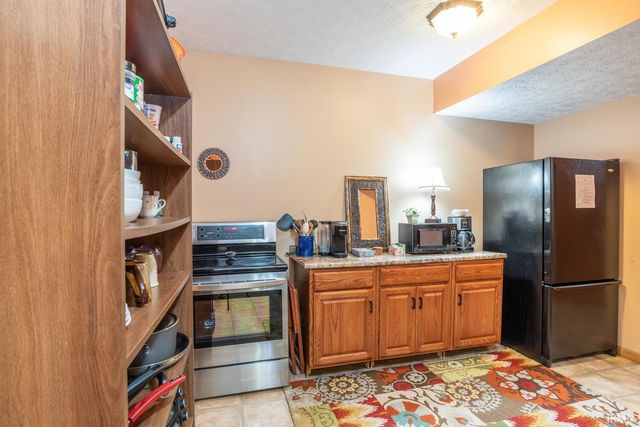 1106 W Countryside Lane, Bloomington, IN 47403