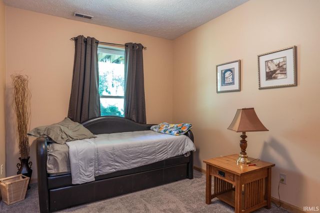 1106 W Countryside Lane, Bloomington, IN 47403