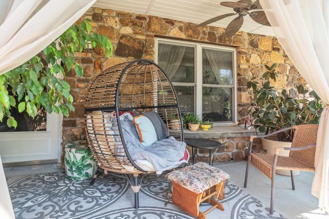 1106 W Countryside Lane, Bloomington, IN 47403