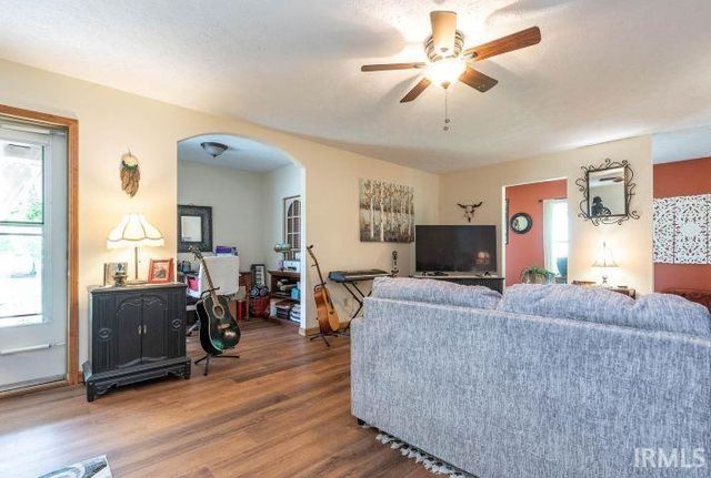 1106 W Countryside Lane, Bloomington, IN 47403