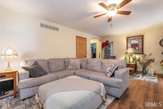 1106 W Countryside Lane, Bloomington, IN 47403