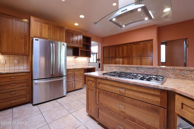 1872 E Quiet Canyon Drive, Tucson, AZ 85718