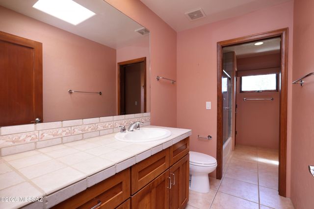 1872 E Quiet Canyon Drive, Tucson, AZ 85718
