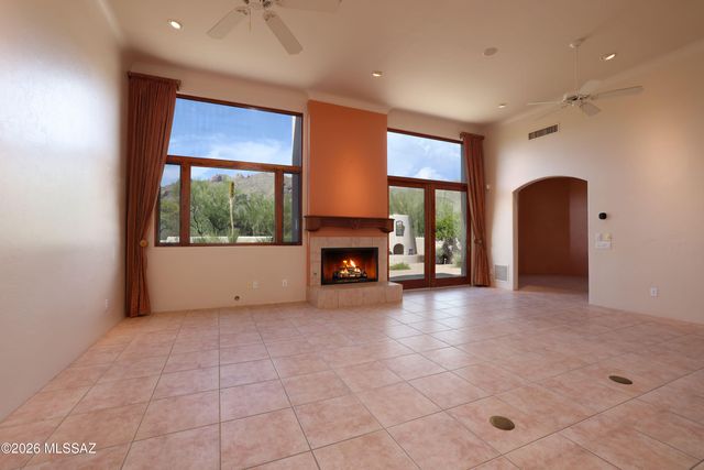 1872 E Quiet Canyon Drive, Tucson, AZ 85718