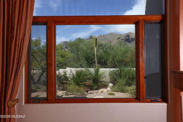 1872 E Quiet Canyon Drive, Tucson, AZ 85718