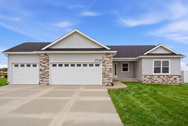 5768 Wall Street, Waterloo, IA 50701