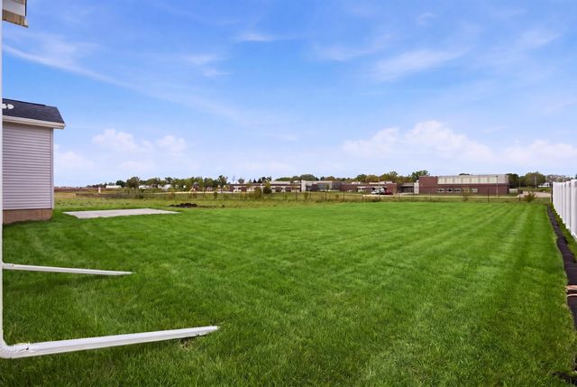 5768 Wall Street, Waterloo, IA 50701