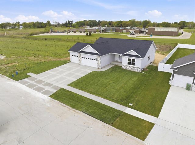 5768 Wall Street, Waterloo, IA 50701