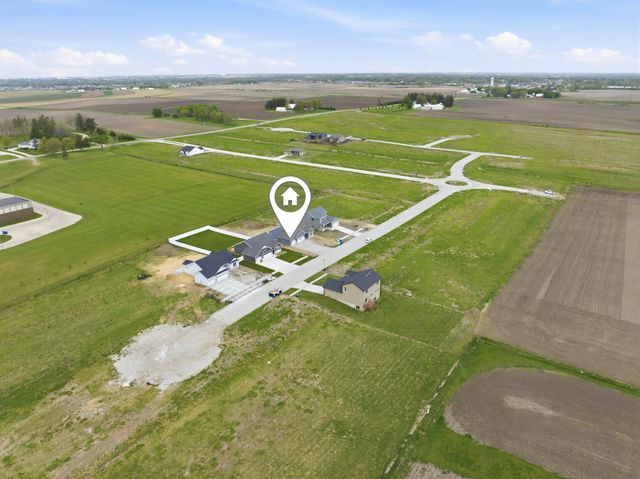 5768 Wall Street, Waterloo, IA 50701