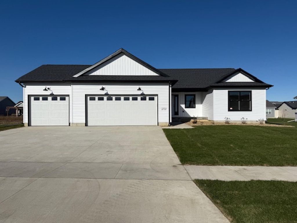5768 Wall Street, Waterloo, IA 50701