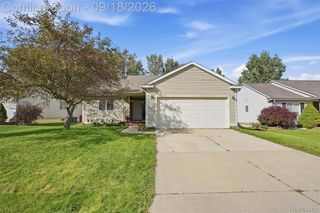 2649 Thistlewood Drive, Howell Township, MI 48843