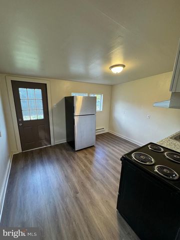 620 W 2ND ST, Chester, PA 19013