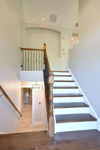 982 Indigo Court, Hanover Park, IL 60133