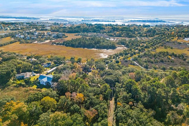 1872 Arsburn Road, Charleston, SC 29412