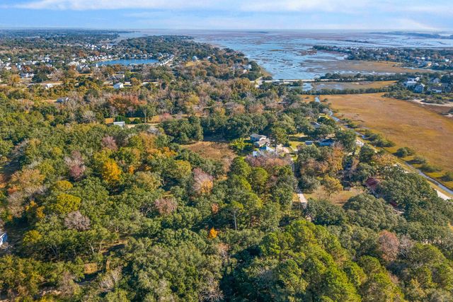 1872 Arsburn Road, Charleston, SC 29412