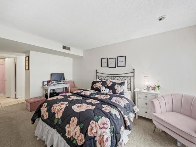 2403 La Costa Avenue A, Carlsbad, CA 92009