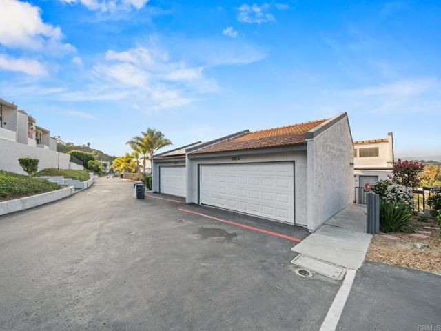 2403 La Costa Avenue A, Carlsbad, CA 92009