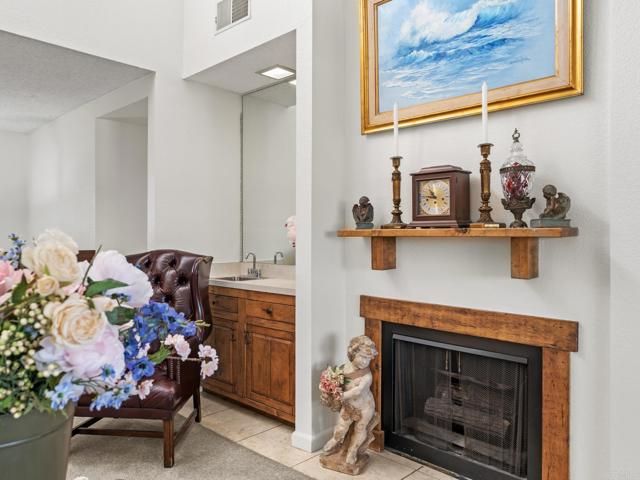 2403 La Costa Avenue A, Carlsbad, CA 92009