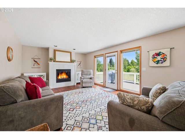 200 N 31ST Ave, Cornelius, OR 97113