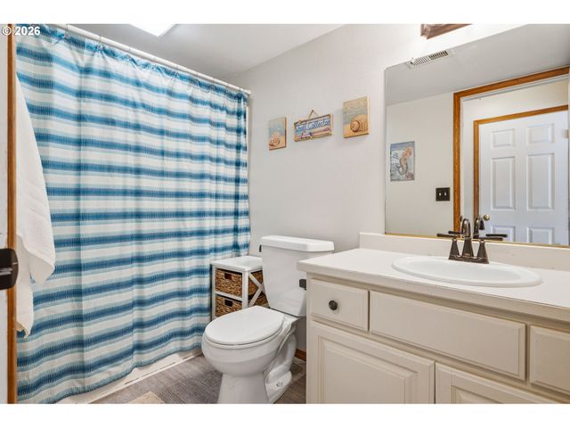 200 N 31ST Ave, Cornelius, OR 97113