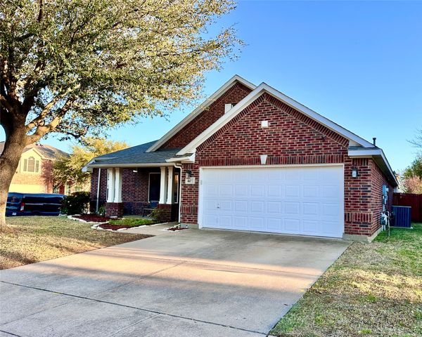 4401 Double Oak Lane, Fort Worth, TX 76123
