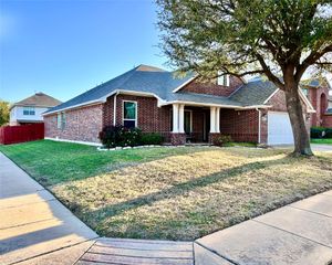 4401 Double Oak Lane, Fort Worth, TX 76123