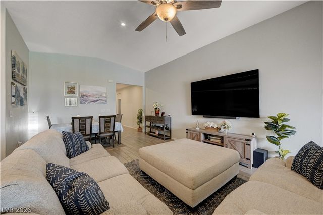 27 Red Sandstone Avenue, North Las Vegas, NV 89031