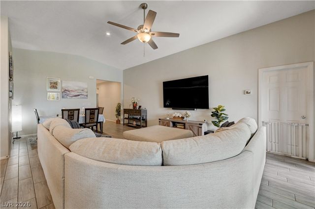 27 Red Sandstone Avenue, North Las Vegas, NV 89031