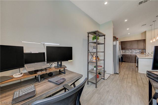 27 Red Sandstone Avenue, North Las Vegas, NV 89031