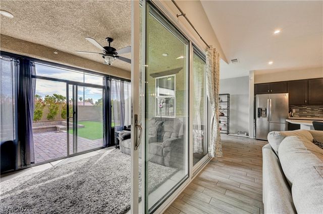 27 Red Sandstone Avenue, North Las Vegas, NV 89031