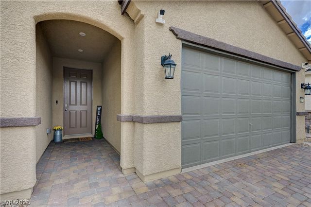 27 Red Sandstone Avenue, North Las Vegas, NV 89031