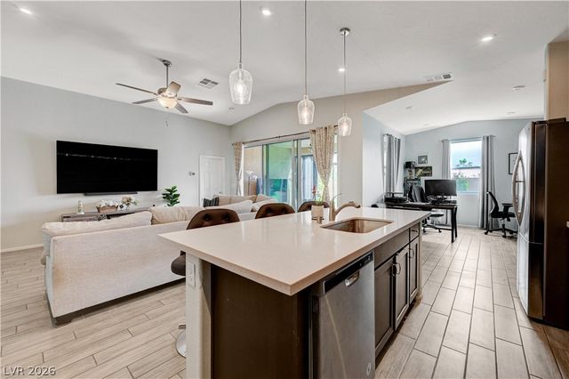 27 Red Sandstone Avenue, North Las Vegas, NV 89031