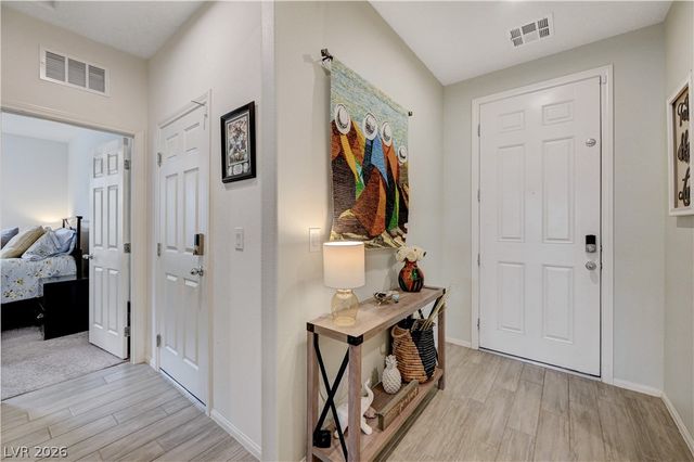 27 Red Sandstone Avenue, North Las Vegas, NV 89031