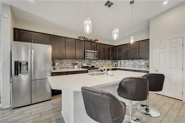 27 Red Sandstone Avenue, North Las Vegas, NV 89031